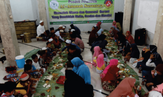 Pondok Pesantren Yatim & Dhuafa